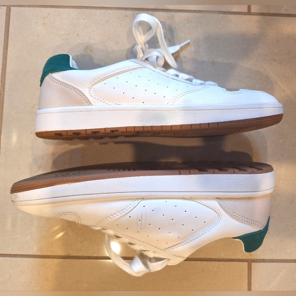 J Crew white and green fashion lace-up casual fashion sneakers- size 7 - Picture 4 of 10